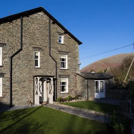 Honeywood House *